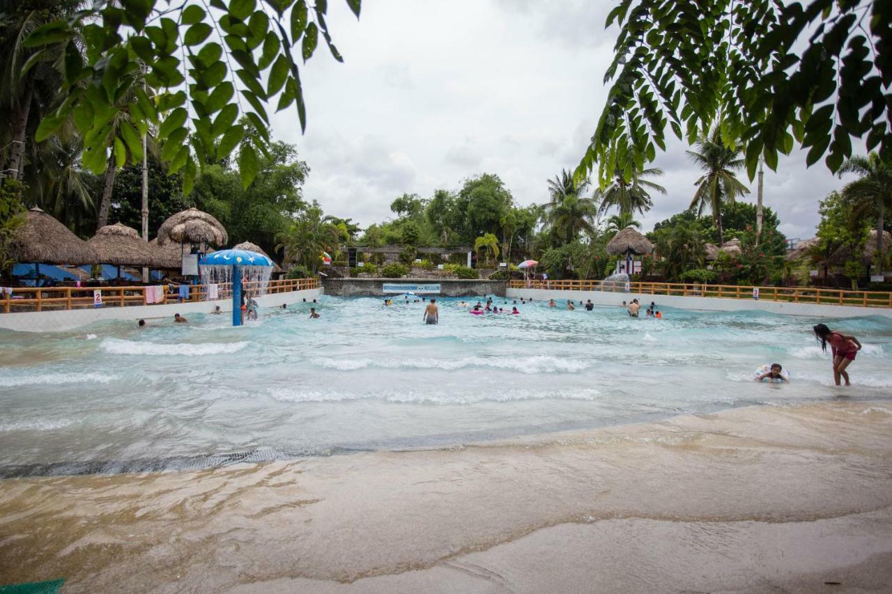 Ciudad Christhia Resort, 9 Waves San Mateo Bagian luar foto